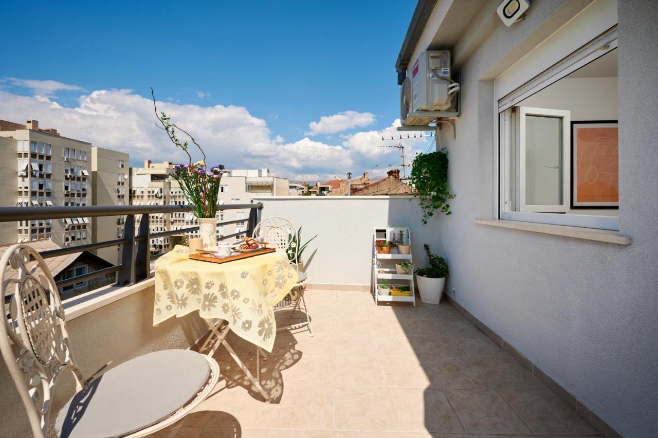 Modern & Spacious Rooftop Apartment With Natual Sunlight 斯普利特 外观 照片